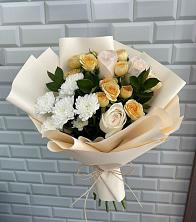Букет цветочный вальс в Братовщине Букет цветов из: Розы и Хризантемы в Братовщине