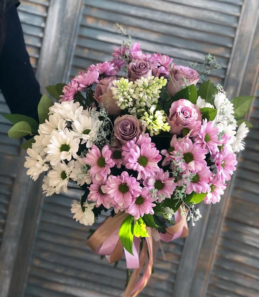 Букет цветов из: Хризантемы и Розы в Братовщине