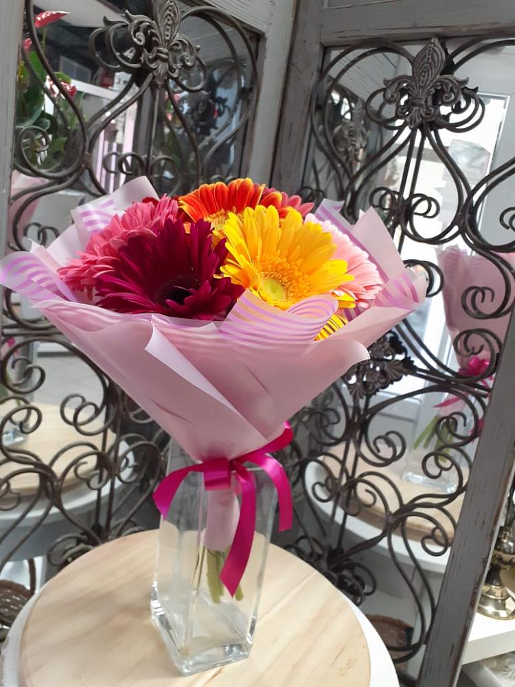 Букет цветов из: Герберы в Братовщине