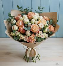 Букет цветов из:  Альстромерии и Розы в Братовщине