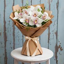 Букет Белые орхидеи в Братовщине Букет цветов из: Орхидеи и Розы в Братовщине